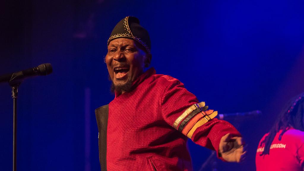 Sean Paul et Youssef/cat Stevens rendent hommage au 