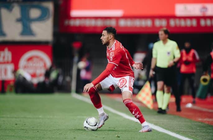 Ligue 1 : Youcef Belaili mystifie un international français
