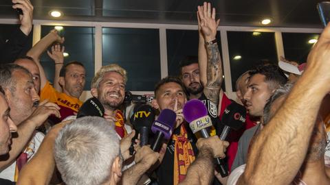 Mertens de Naples et Torreira d’Arsenal rejoignent Galatasaray de Türkiye Mertens de Naples et Torreira d’Arsenal rejoignent Galatasaray de Türkiye