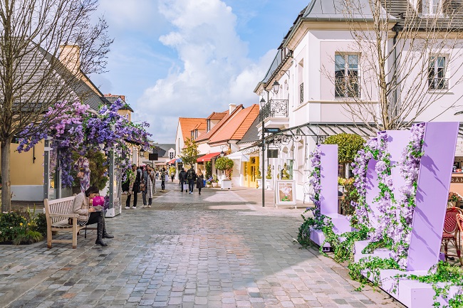 La Vallée Village lance le festival d’été La Vallée Village lance le festival d’été