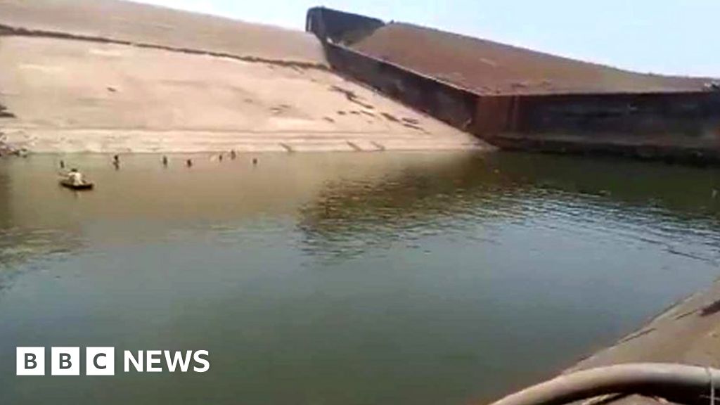 Chhattisgarh : Un responsable indien condamné à une amende de 640 dollars pour avoir vidé un barrage afin de trouver un téléphone Chhattisgarh : Un responsable indien condamné à une amende de 640 dollars pour avoir vidé un barrage afin de trouver un téléphone
