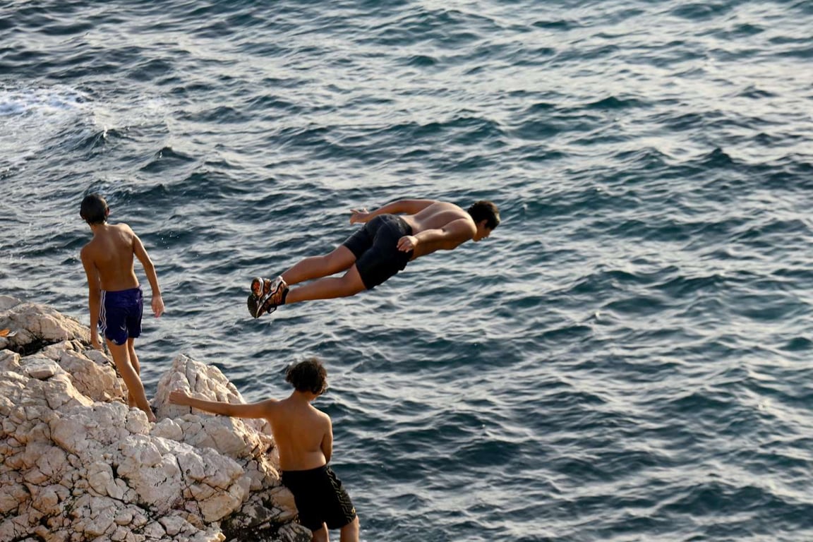 Canicule : la Corse en vigilance orange, les Alpes-Maritimes repassent en vigilance jaune