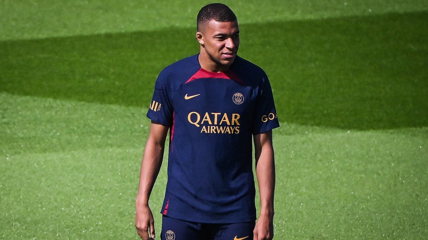 Câble Chroniques – Mercato – PSG – Kylian Mbappé na pas activé sa clause et la situation tend vers le pire – Eurosport FR