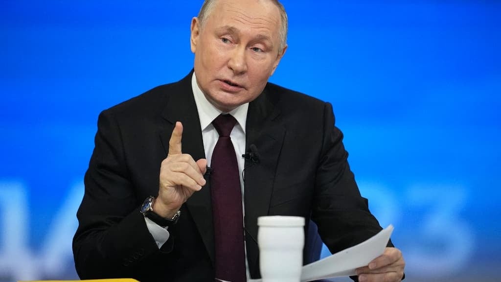 Câble Chroniques: Guerre en Ukraine – Poutine affirme que la Russie améliore ses positions presque partout Câble Chroniques: Guerre en Ukraine – Poutine affirme que la Russie améliore ses positions presque partout