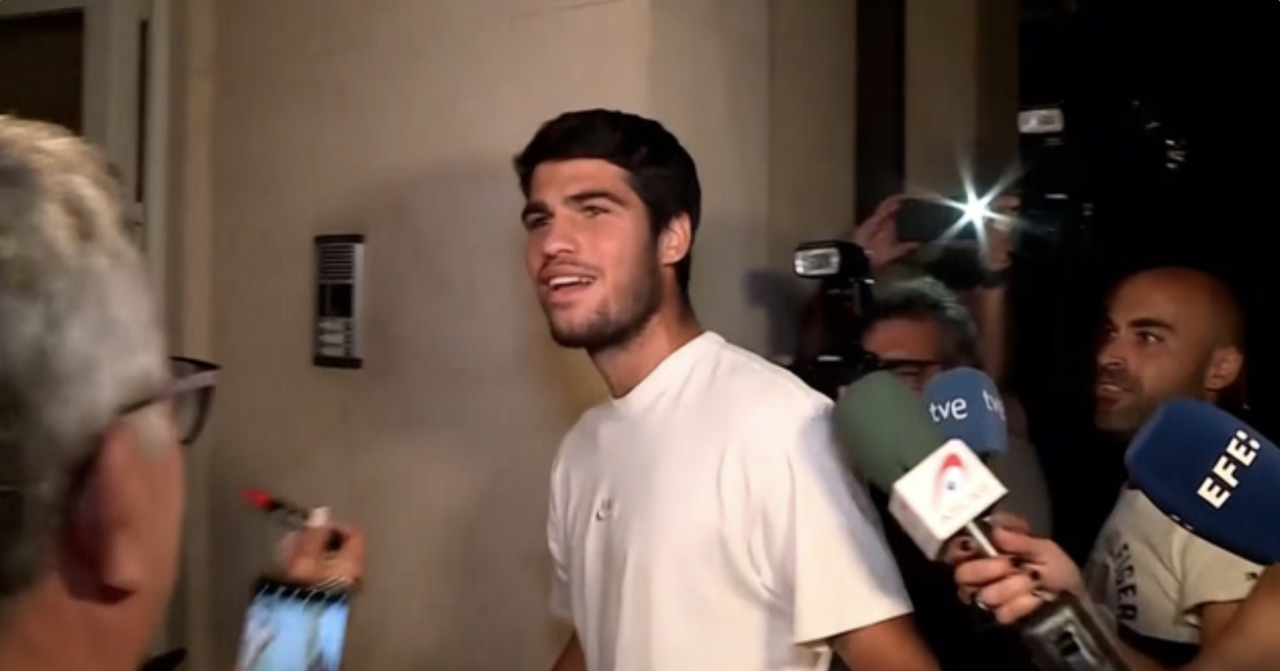 Insolite > Après sa victoire à Wimbledon, Alcaraz retrouve son appartement au-dessus dun kebab – We Love Tennis !