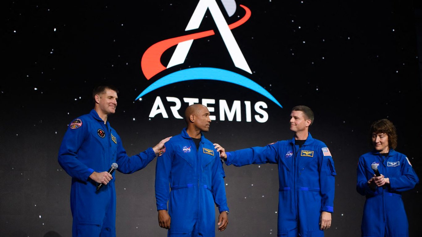 Mission Artémis : la Nasa repousse le retour des astronautes sur la Lune à 2026 – Cable Chronicles