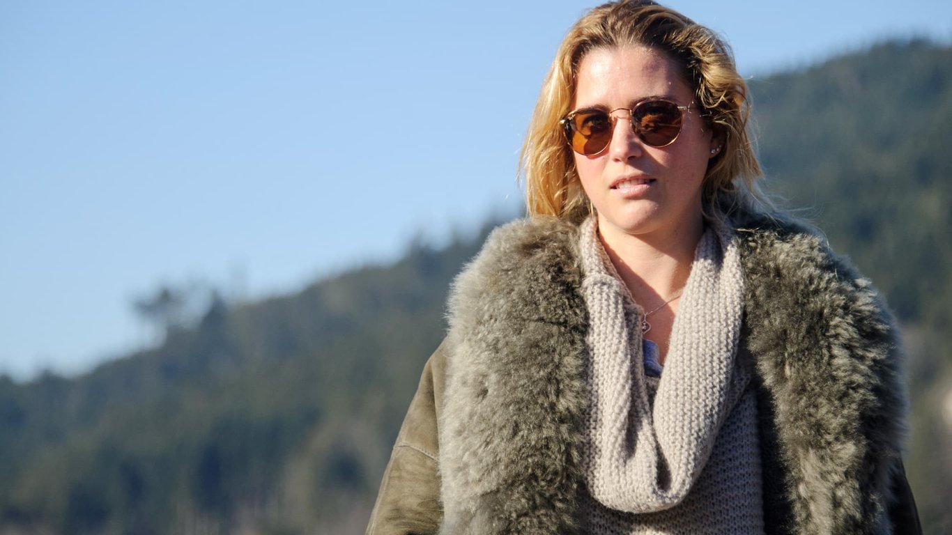 Affaire Depardieu : Vahina Giocante déclare lavoir vue la main dans la culotte dune figurante – Cable Chronicles Affaire Depardieu : Vahina Giocante déclare lavoir vue la main dans la culotte dune figurante – Cable Chronicles