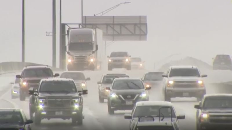 Environ 1 000 vols américains annulés en raison de la météo hivernale Environ 1 000 vols américains annulés en raison de la météo hivernale