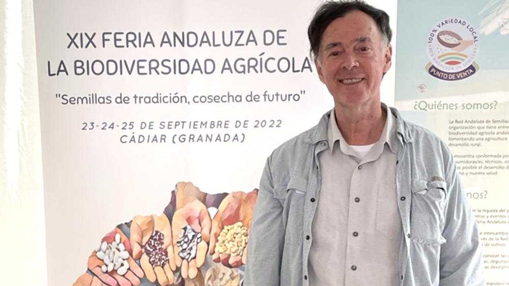Le géographe étudie la durabilité de la biodiversité alimentaire en année sabbatique en France