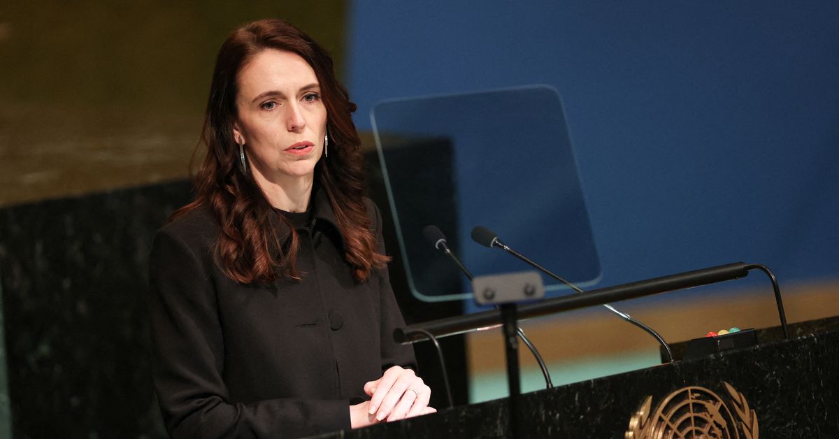 Ardern reçoit la plus haute distinction de la Nouvelle-Zélande pour son leadership lors de l&rsquo;attaque de la mosquée COVID