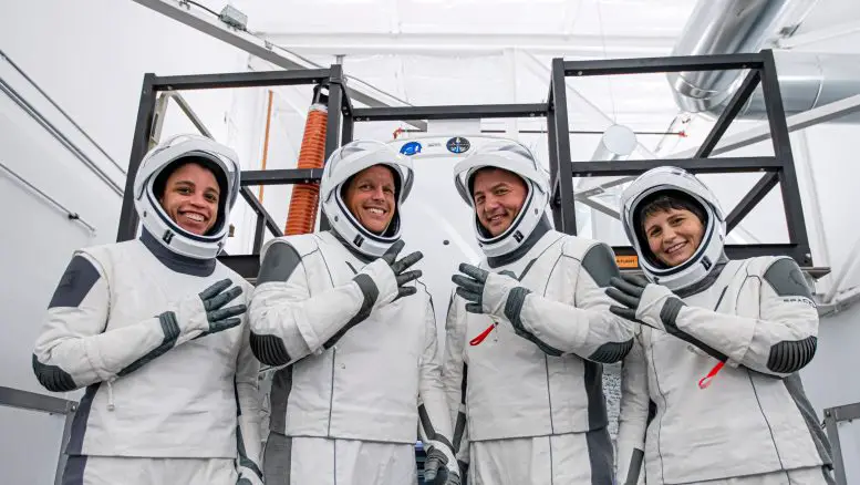 Entraînement des astronautes SpaceX Crew-4 de la NASA