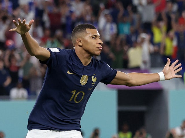 Kylian Mbappe célèbre le but de la France le 26 novembre 2022