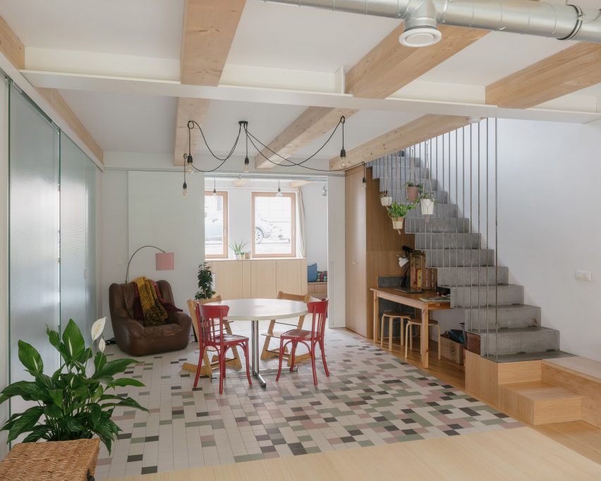 Appartement avec poutres apparentes