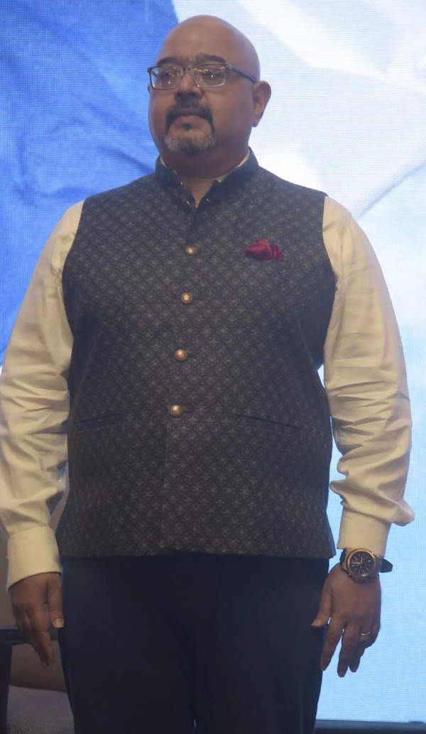Atri Bhattacharya Secrétaire en chef supplémentaire de l'IAS, Secrétaire en chef pour les affaires des Sunderbans, Gouvernement du Bengale occidental