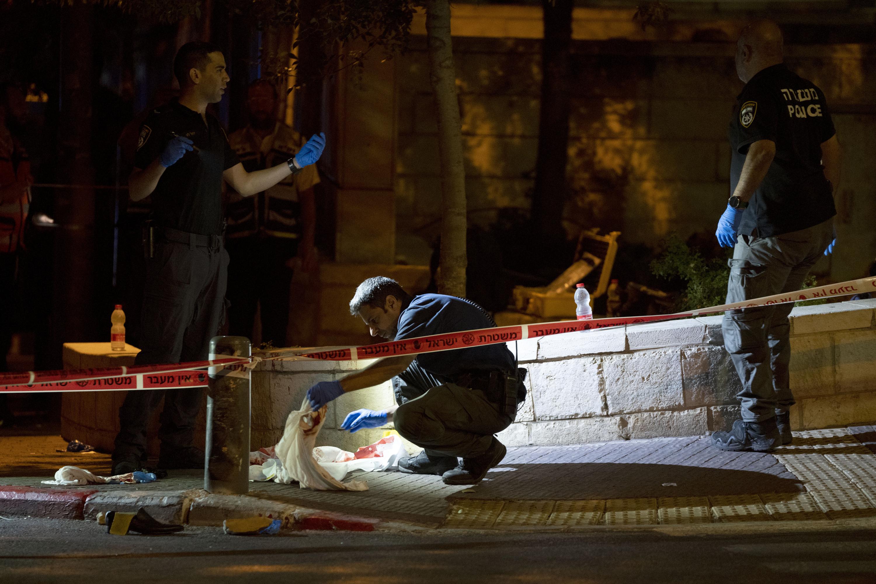 Un tireur palestinien a blessé 8 personnes dans une fusillade nocturne à Jérusalem Un tireur palestinien a blessé 8 personnes dans une fusillade nocturne à Jérusalem